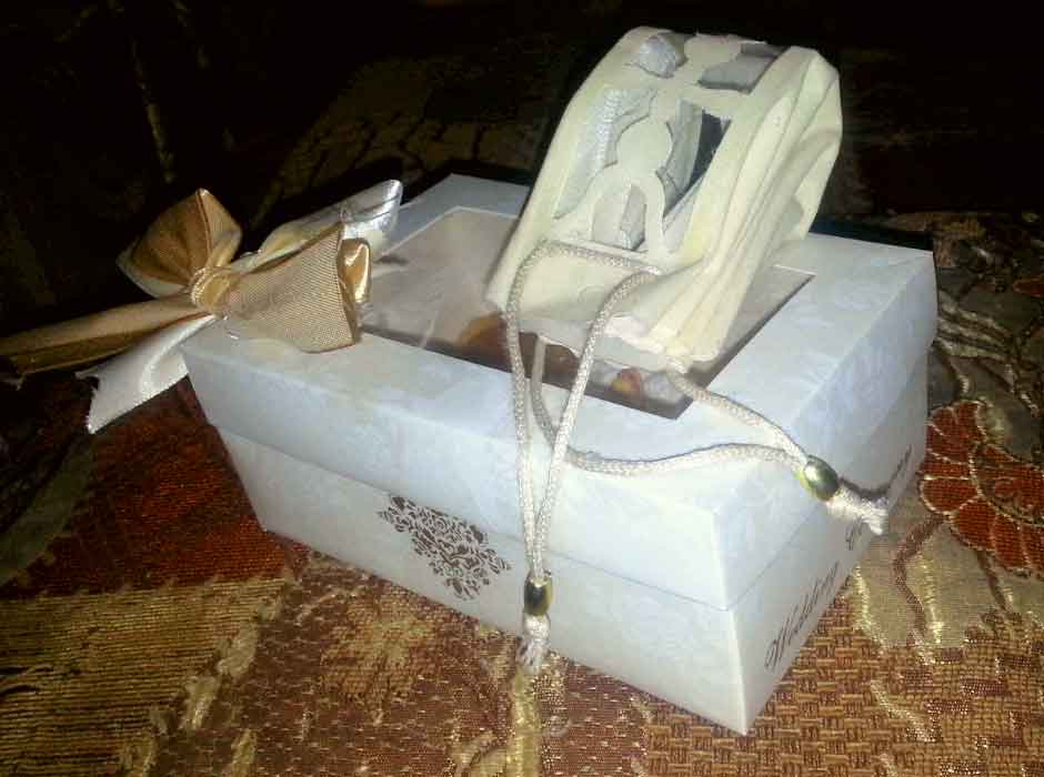 Wedding-Gift-Box-Packaging